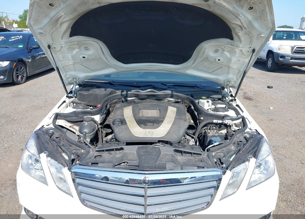 2010 MERCEDES-BENZ E-CLASS VIN: WDDHF8HB1AA147533