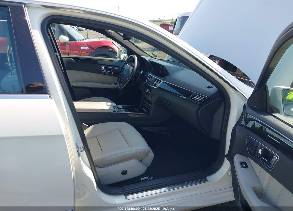 2010 MERCEDES-BENZ E-CLASS VIN: WDDHF8HB1AA147533