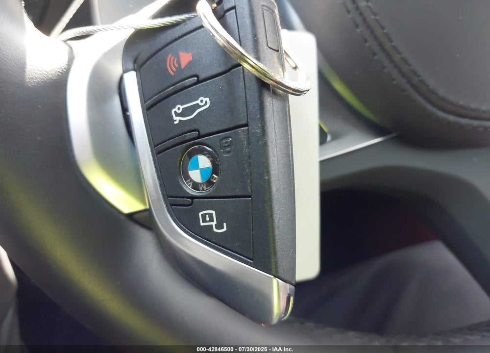 2024 BMW X4 VIN: 5UX33DT00R9V92966