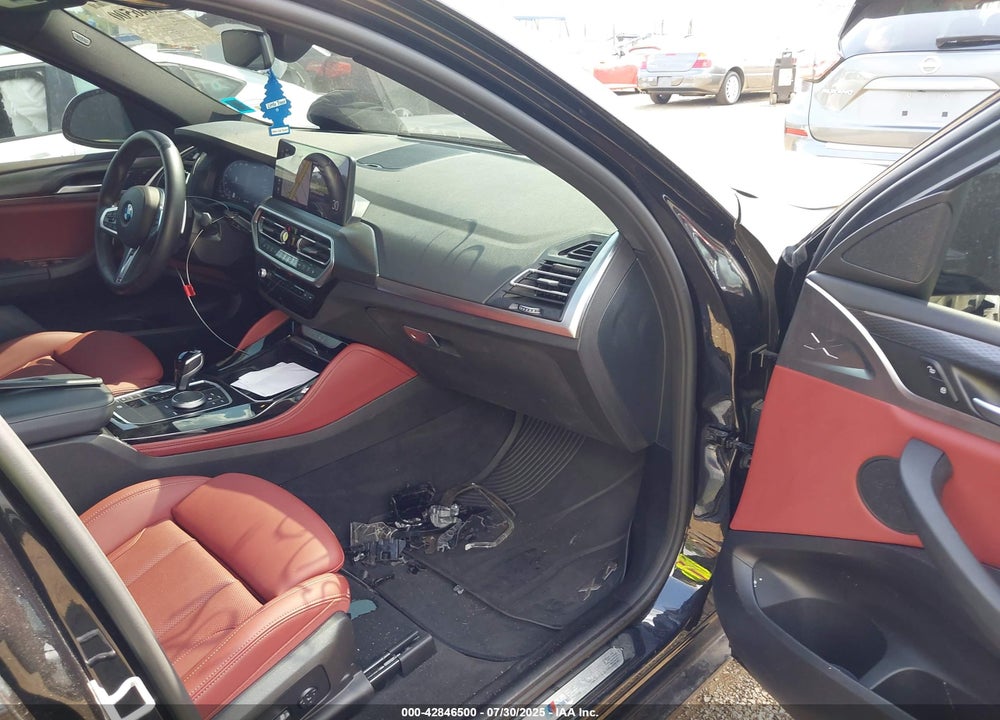 2024 BMW X4 VIN: 5UX33DT00R9V92966