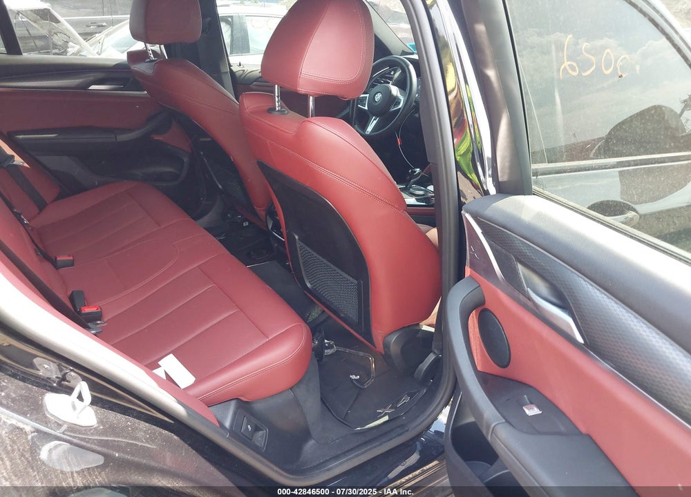 2024 BMW X4 VIN: 5UX33DT00R9V92966
