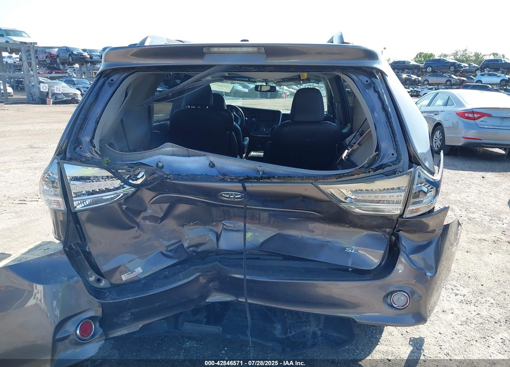 2017 TOYOTA SIENNA VIN: 5TDXZ3DC3HS797587