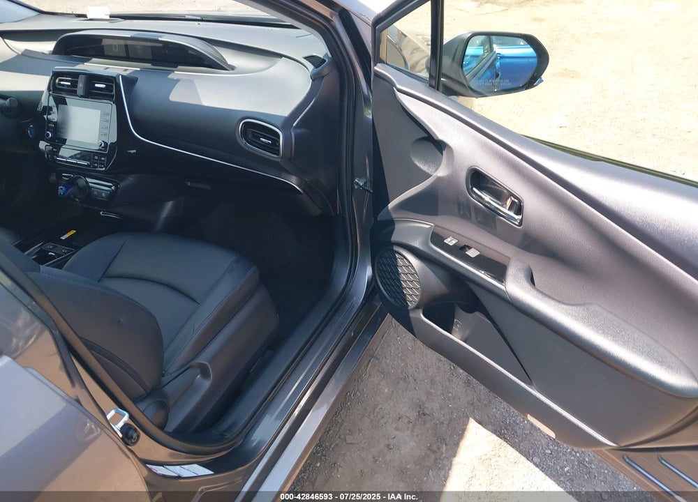 2022 TOYOTA PRIUS VIN: JTDL9MFU7N3034205