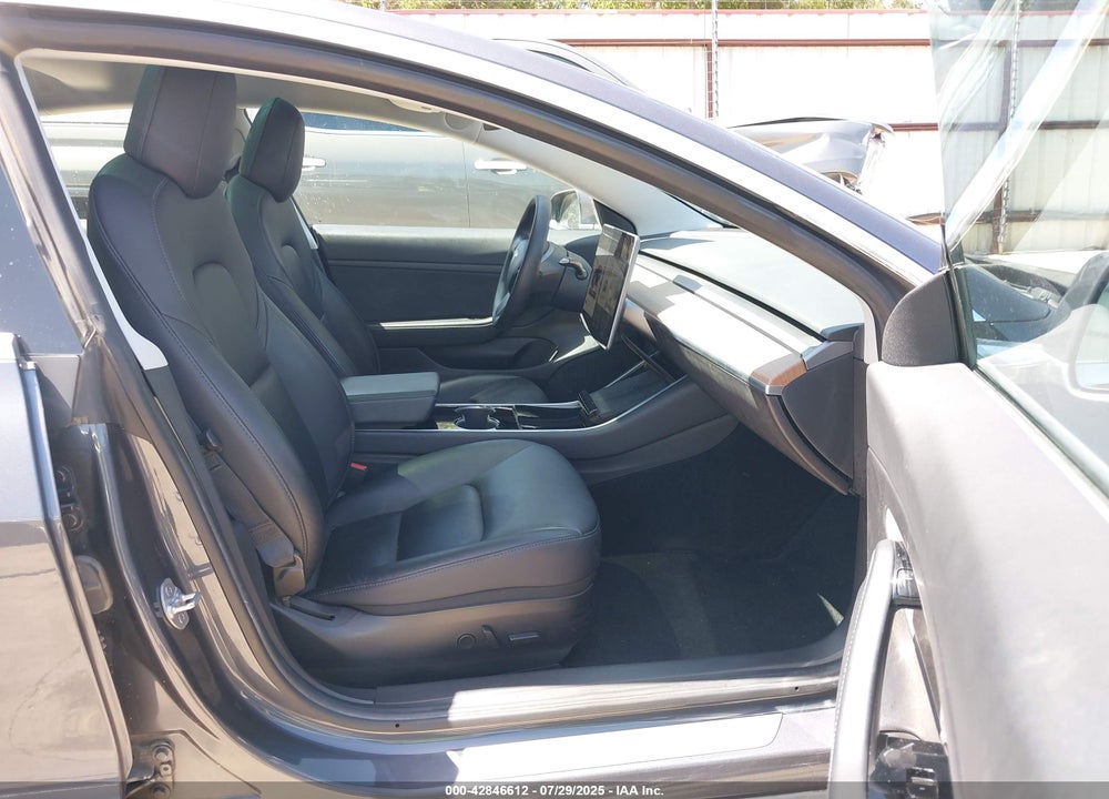 2020 TESLA MODEL 3 VIN: 5YJ3E1EA1LF802276