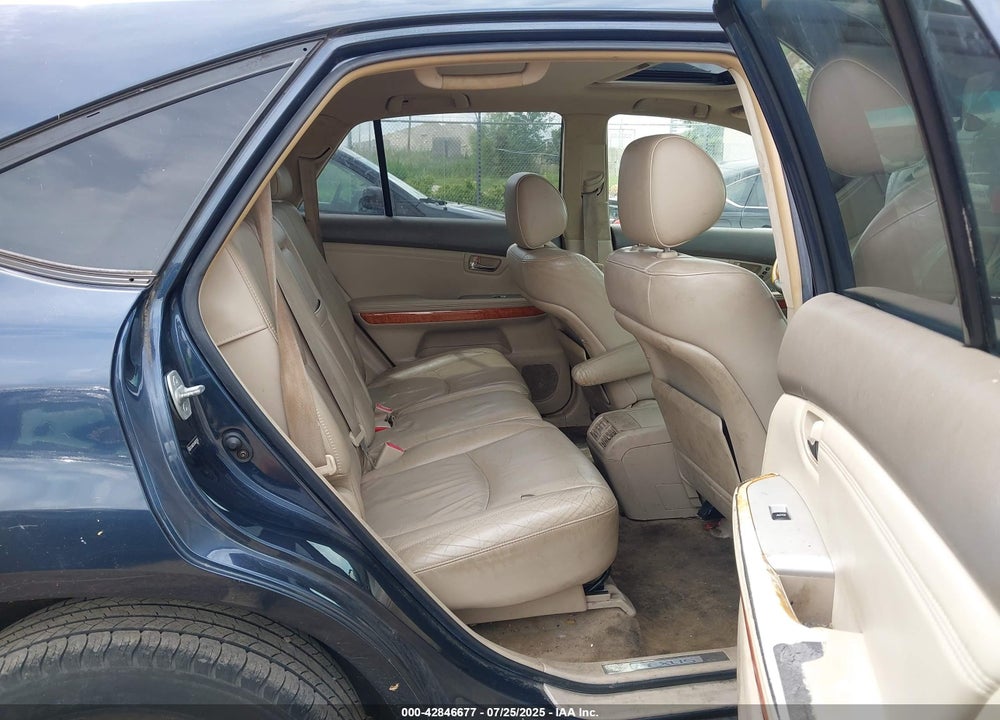 2004 LEXUS RX 330 VIN: JTJHA31U140053523