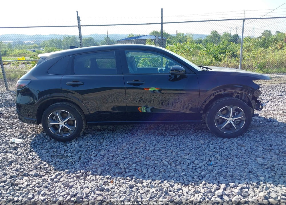2025 HONDA HR-V AWD EX-L VIN: 3CZRZ2H74SM756242