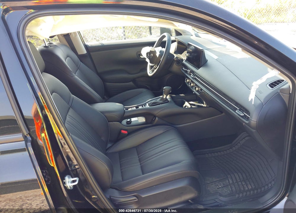 2025 HONDA HR-V AWD EX-L VIN: 3CZRZ2H74SM756242