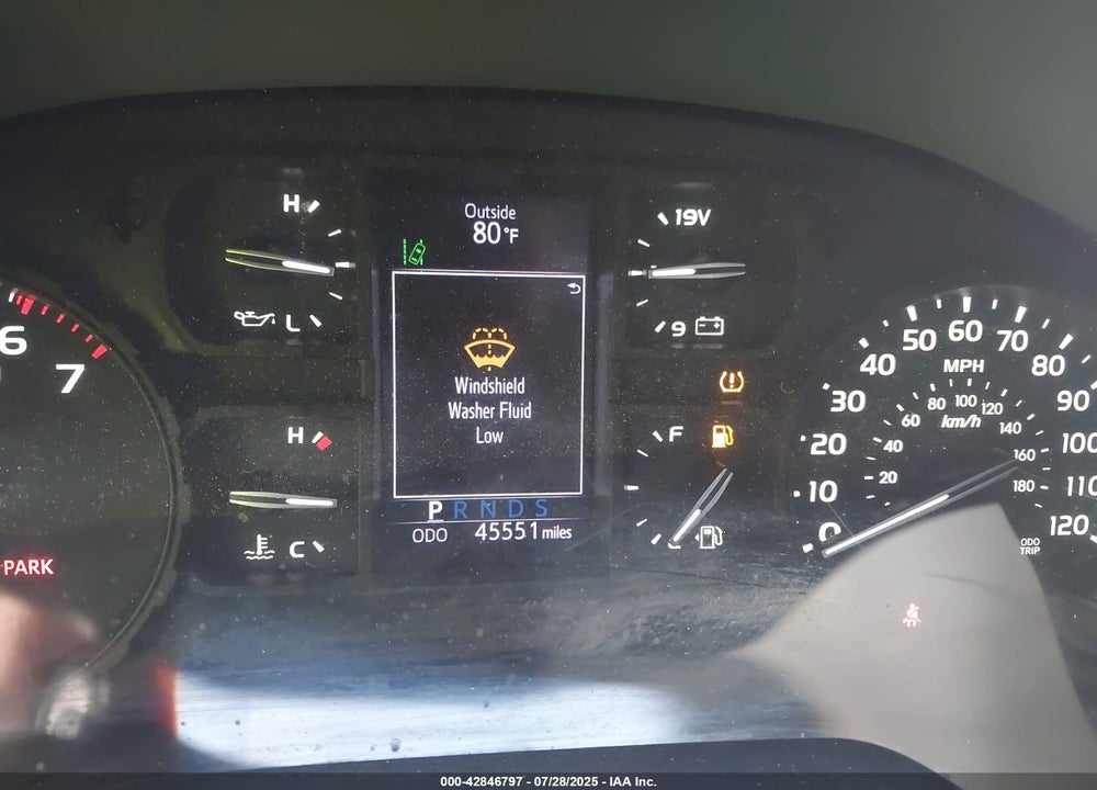 2019 TOYOTA TUNDRA VIN: 5TFRM5F18KX140736