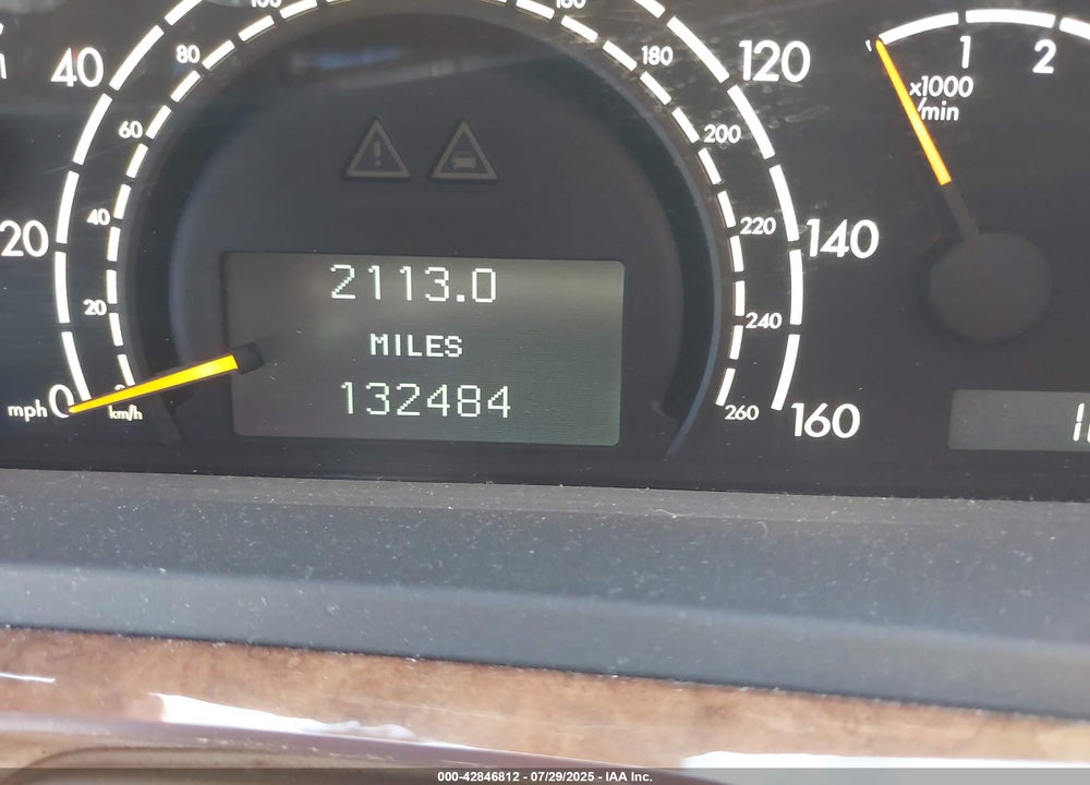 2000 MERCEDES-BENZ S 500 VIN: WDBNG75J2YA107888