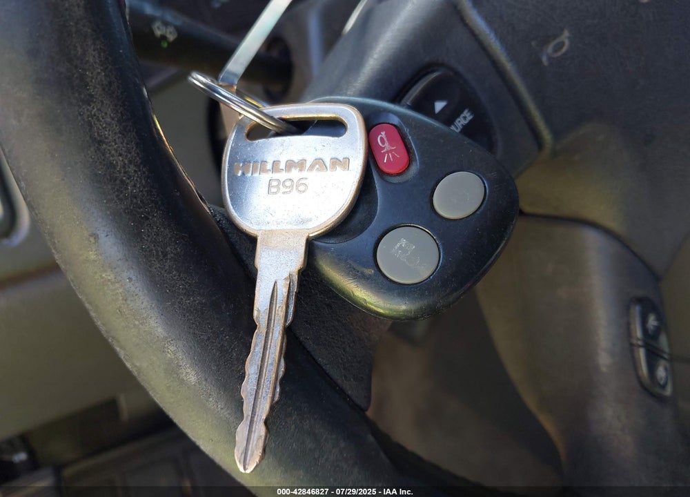 2003 GMC SIERRA 1500HD SLE VIN: 1GTGK13U13F117939