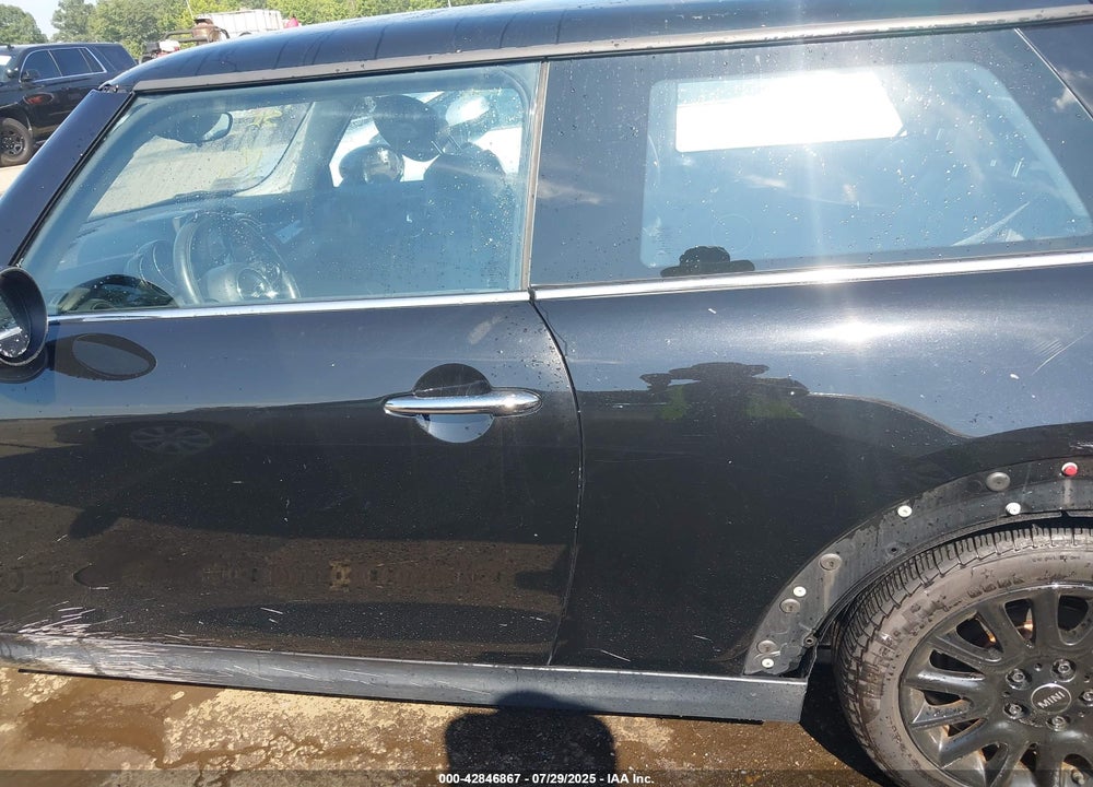 2015 MINI HARDTOP VIN: WMWXP7C50F2A35581
