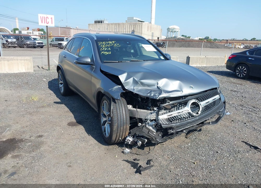2021 MERCEDES-BENZ GLC 300 4MATIC SUV VIN: W1N0G8EB4MF989386