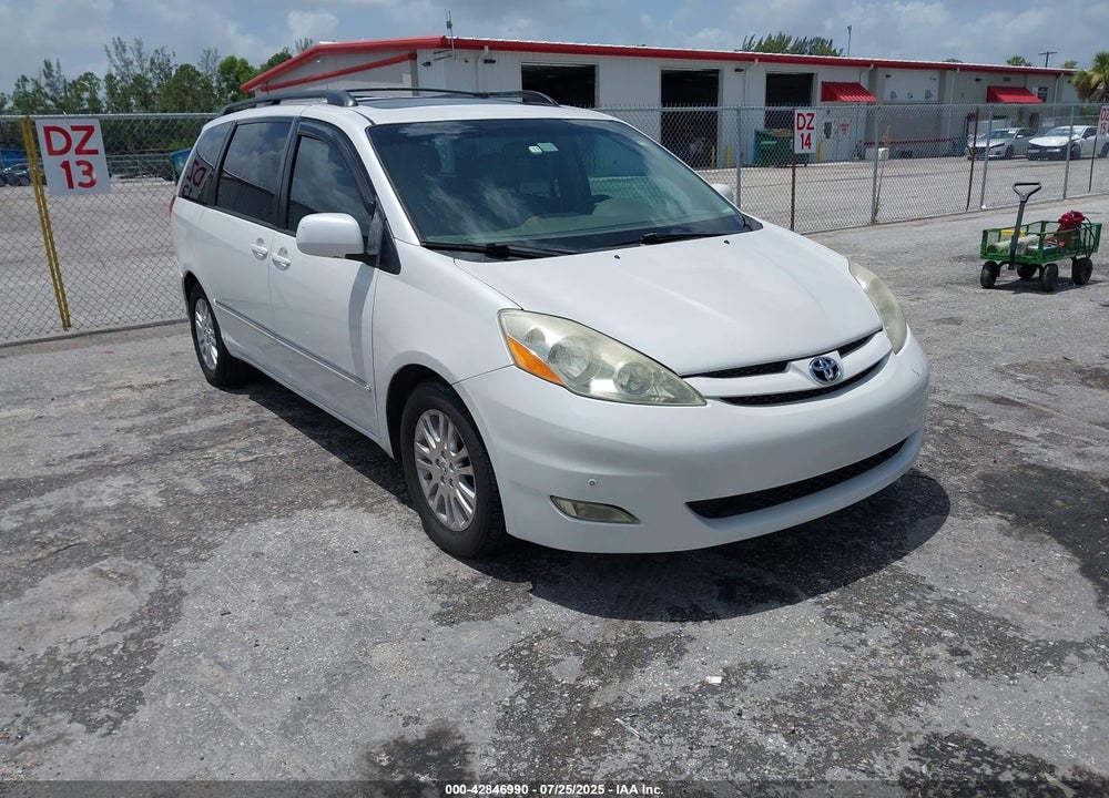 2008 TOYOTA SIENNA VIN: 5TDZK22C18S210281
