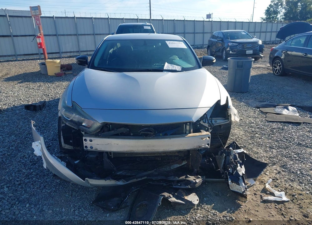 2018 NISSAN MAXIMA VIN: 1N4AA6AP2JC396583