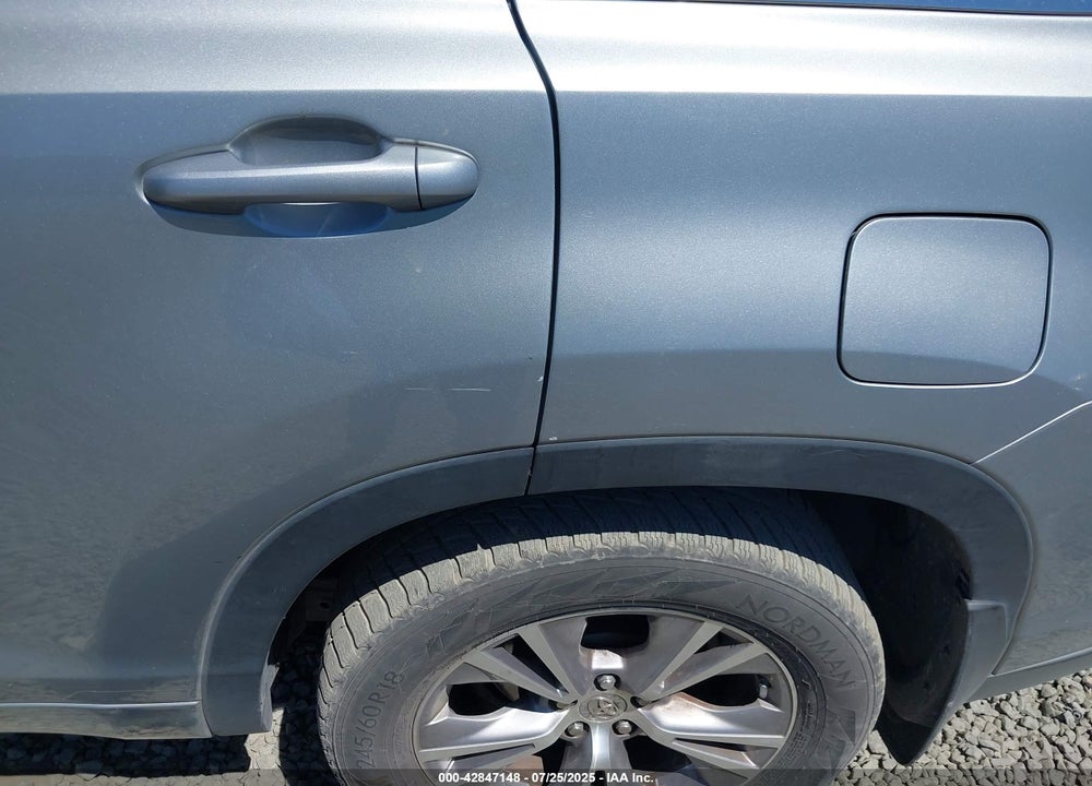 2014 TOYOTA HIGHLANDER VIN: 5TDJKRFH5ES064233