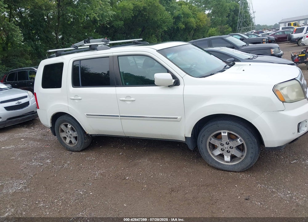 2011 HONDA PILOT VIN: 5FNYF4H97BB008662