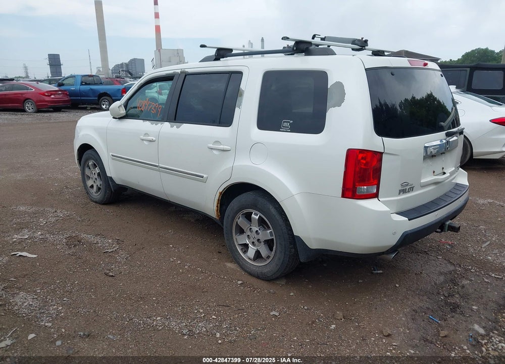 2011 HONDA PILOT VIN: 5FNYF4H97BB008662