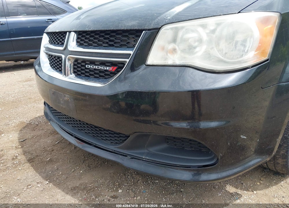 2014 DODGE GRAND CARAVAN VIN: 2C4RDGCG4ER121155