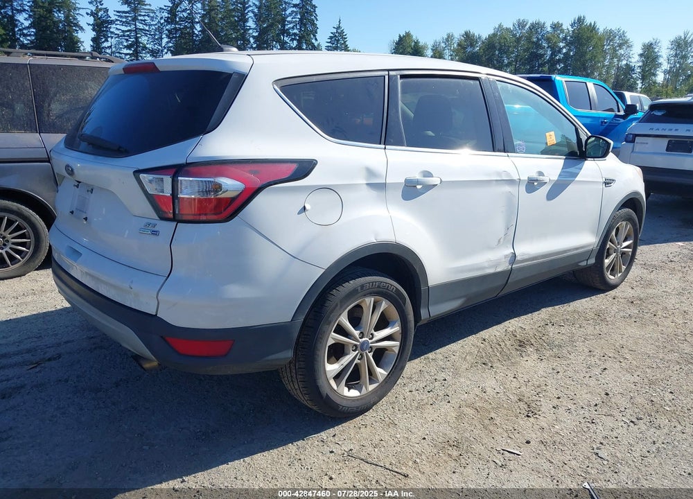 2017 FORD ESCAPE SE VIN: 1FMCU9GD7HUE76891