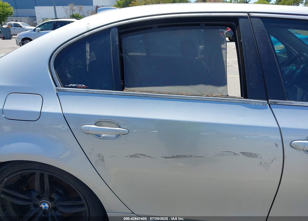2005 BMW 545I VIN: WBANB33555B089081