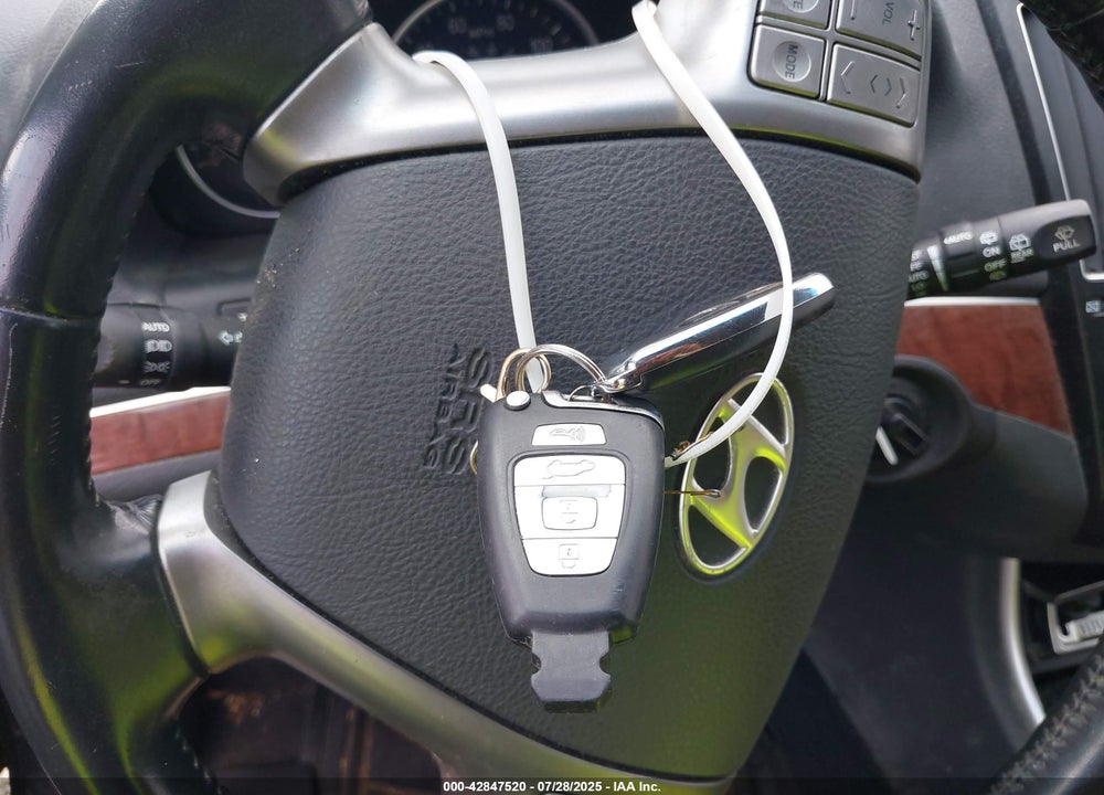 2008 HYUNDAI VERACRUZ VIN: KM8NU73C68U045713