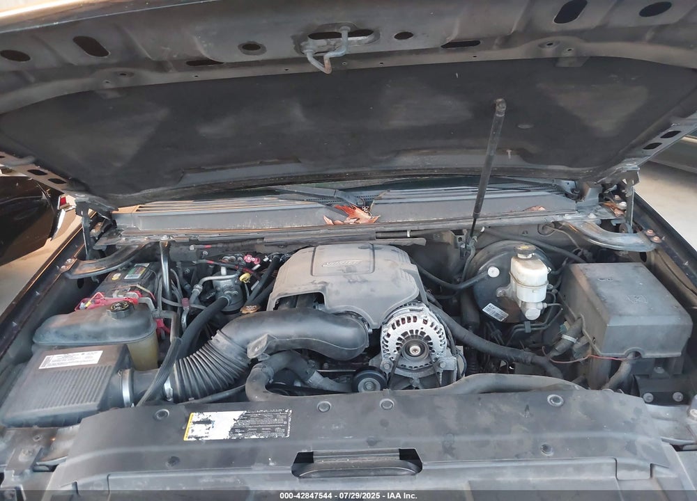 2007 CHEVROLET SUBURBAN 1500 VIN: 3GNFC16057G146602