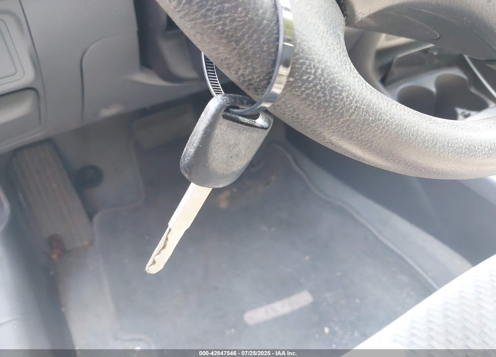 2005 HONDA CIVIC VIN: 2HGES16415H554961