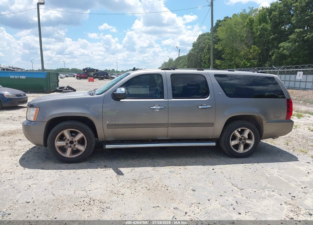 2007 CHEVROLET SUBURBAN 1500 VIN: 3GNFC16007G175621