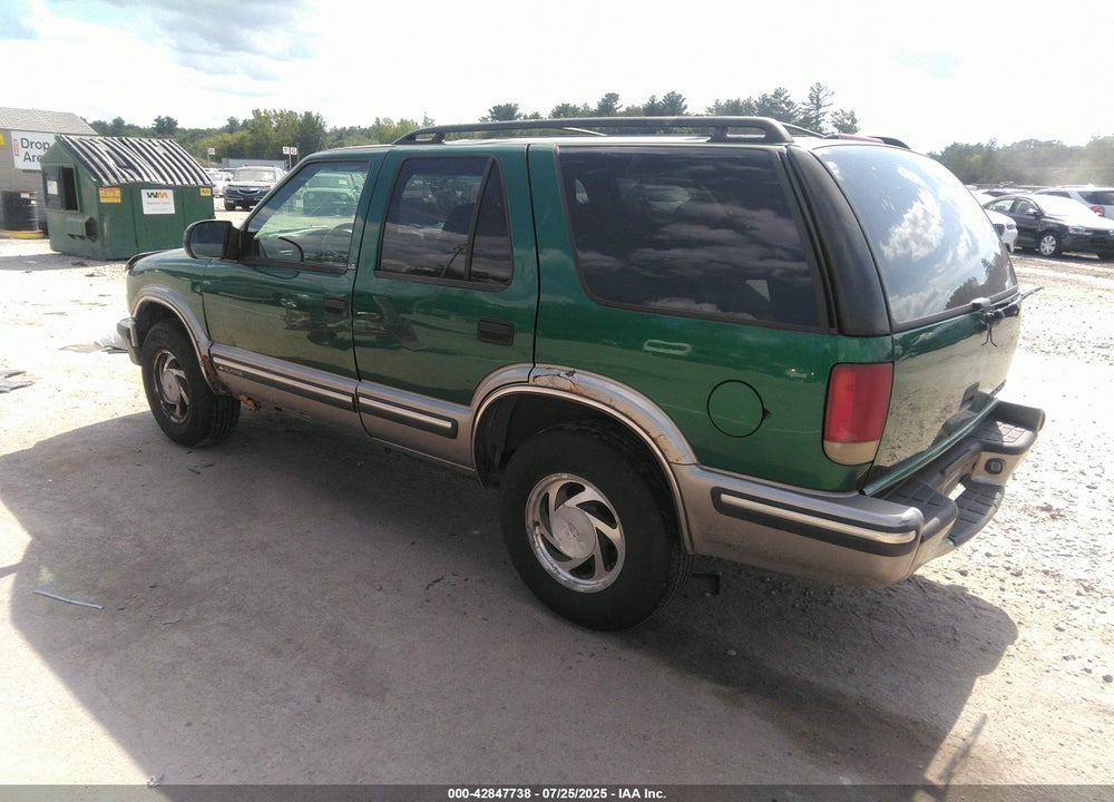 1999 CHEVROLET BLAZER LS VIN: 1GNDT13W3X2137471