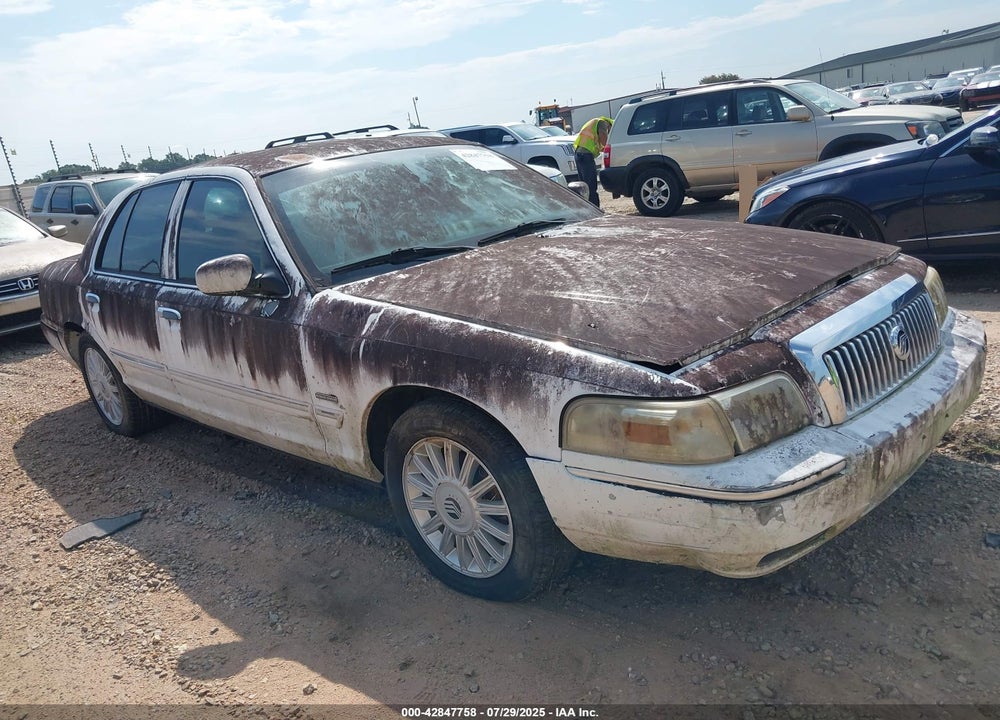 2009 MERCURY GRAND MARQUIS LS (FLEET ONLY) VIN: 2MEHM75V09X608635