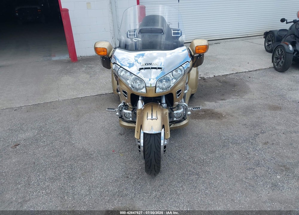 2006 HONDA GL1800 VIN: 1HFSC47F46A507607