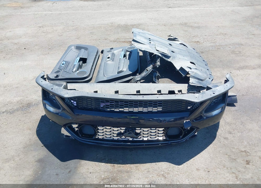 2022 FORD MUSTANG VIN: 1FA6P8R09N5555472