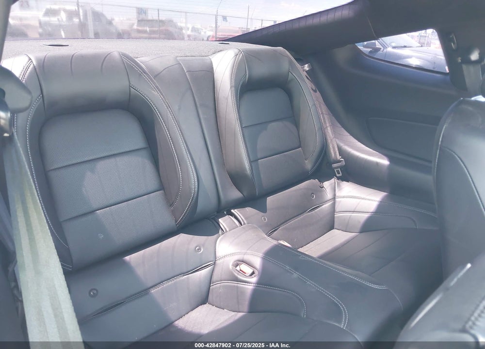 2022 FORD MUSTANG VIN: 1FA6P8R09N5555472