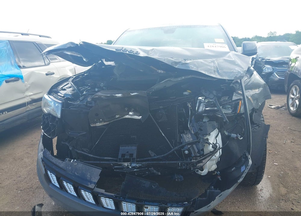 2021 JEEP GRAND CHEROKEE VIN: 1C4RJFAG8MC655644