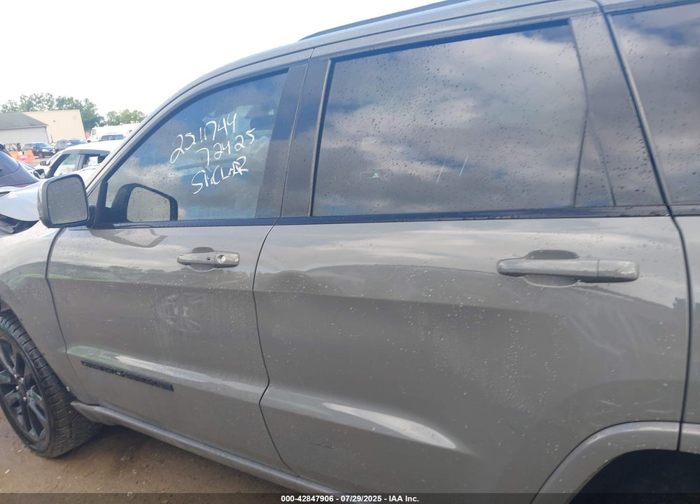 2021 JEEP GRAND CHEROKEE VIN: 1C4RJFAG8MC655644