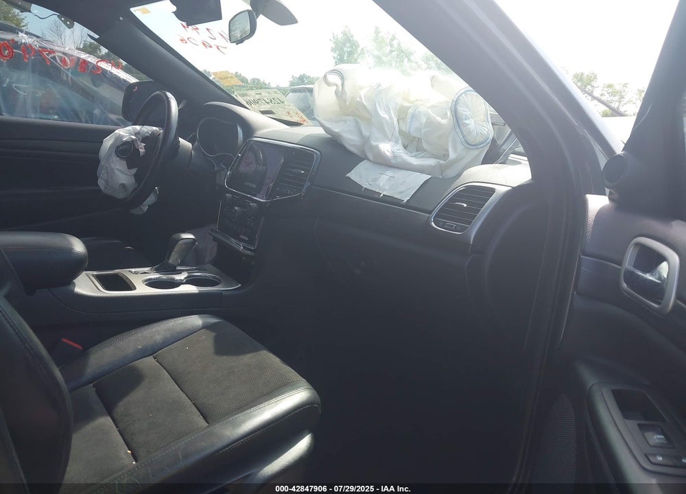 2021 JEEP GRAND CHEROKEE VIN: 1C4RJFAG8MC655644