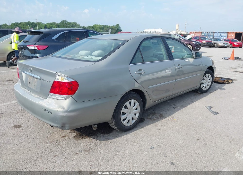 2005 TOYOTA CAMRY LE VIN: 4T1BE30K15U526209