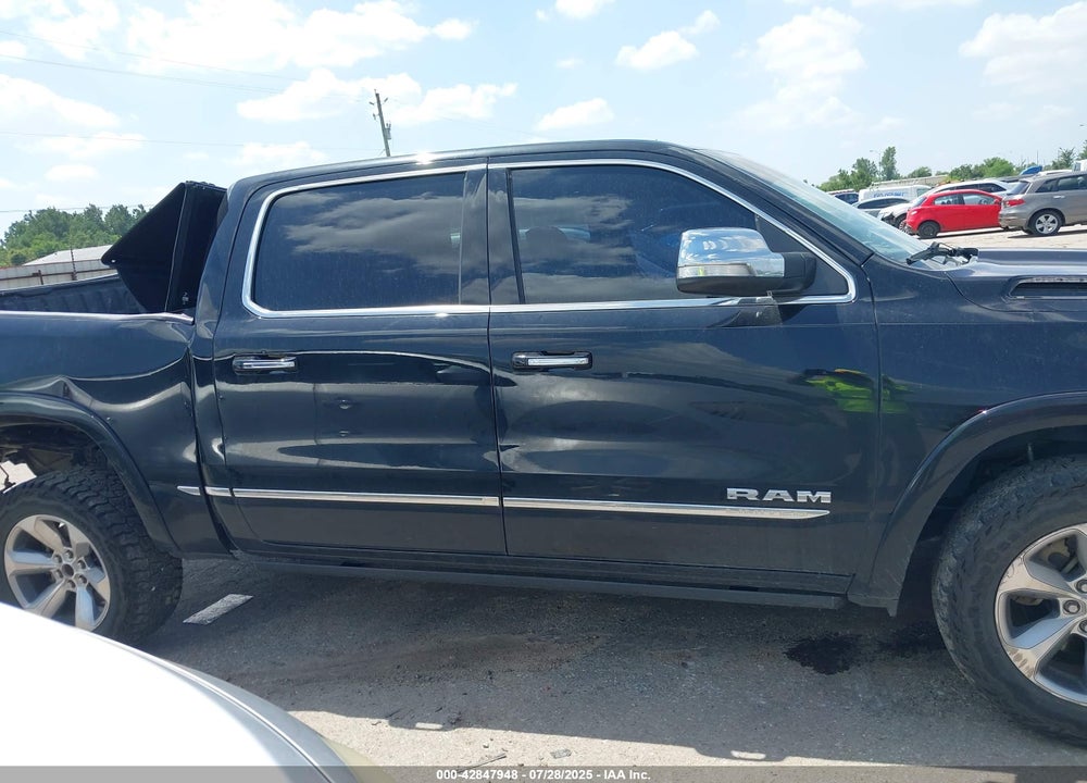 2019 RAM 1500 LIMITED 4X4 5'7 BOX VIN: 1C6SRFHTXKN603079