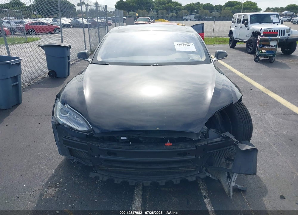 2013 TESLA MODEL S VIN: 5YJSA1CG3DFP25958