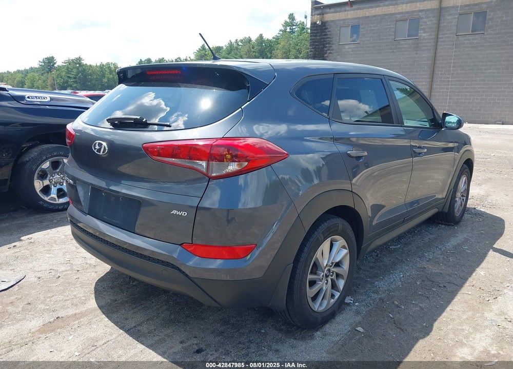 2018 HYUNDAI TUCSON SE VIN: KM8J2CA4XJU630373