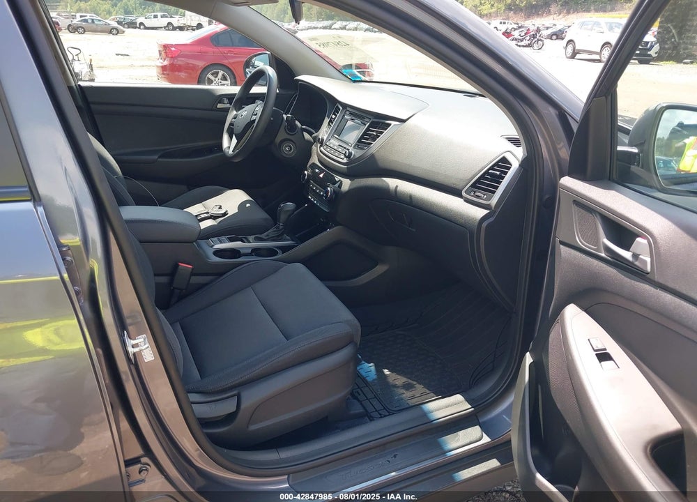 2018 HYUNDAI TUCSON SE VIN: KM8J2CA4XJU630373
