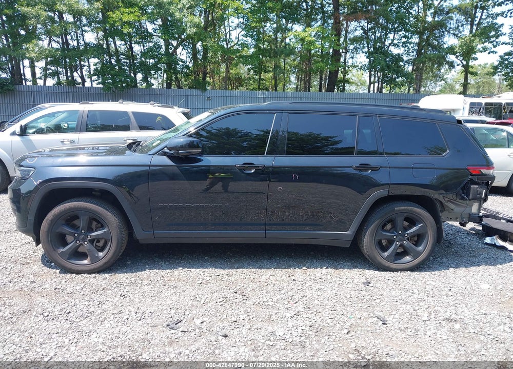 2023 JEEP GRAND CHEROKEE L VIN: 1C4RJKAG7P8852160