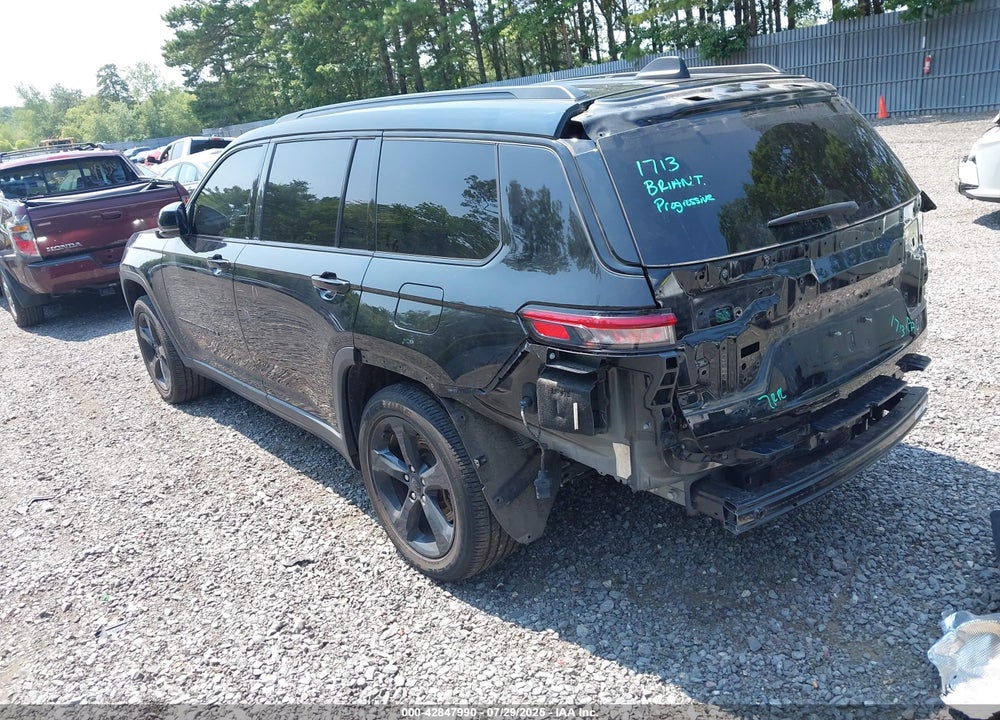 2023 JEEP GRAND CHEROKEE L VIN: 1C4RJKAG7P8852160