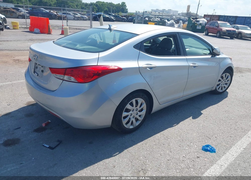 2013 HYUNDAI ELANTRA VIN: 5NPDH4AE9DH227191
