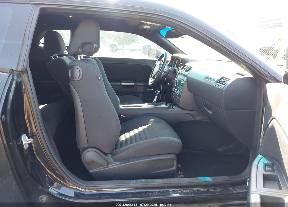 2014 DODGE CHALLENGER VIN: 2C3CDYBT3EH209800