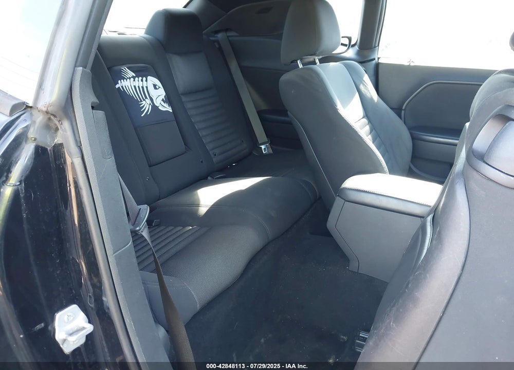 2014 DODGE CHALLENGER VIN: 2C3CDYBT3EH209800