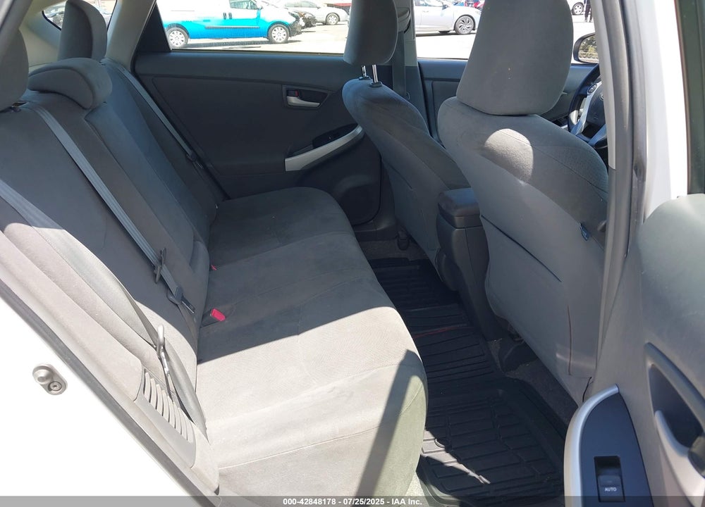 2011 TOYOTA PRIUS VIN: JTDKN3DU7B0251979