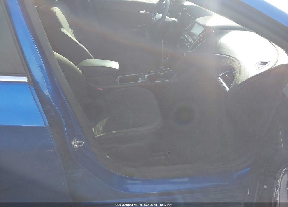 2017 CHEVROLET CRUZE VIN: 1G1BE5SM0H7143517