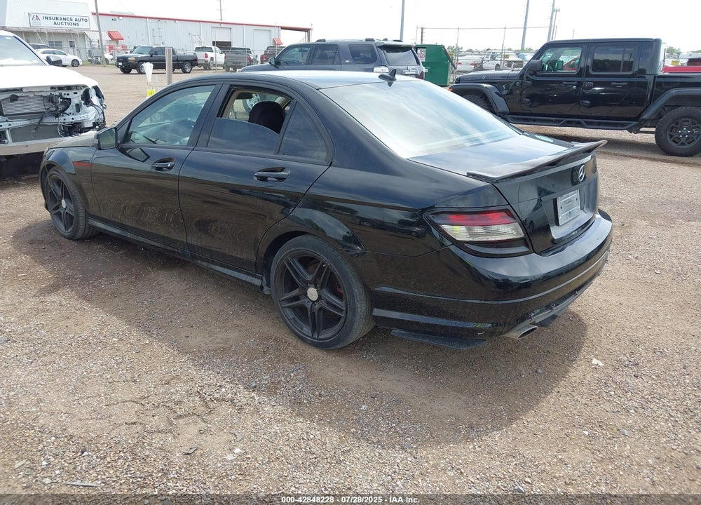 2011 MERCEDES-BENZ C 300 VIN: WDDGF5EB7BR140605