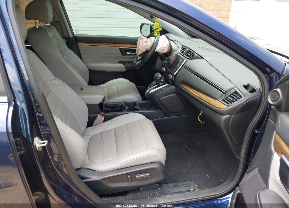 2018 HONDA CR-V VIN: 7FARW1H85JE002663